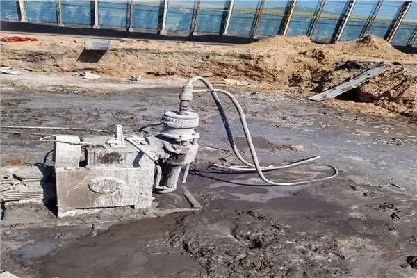 天桥水泡基础注浆加固